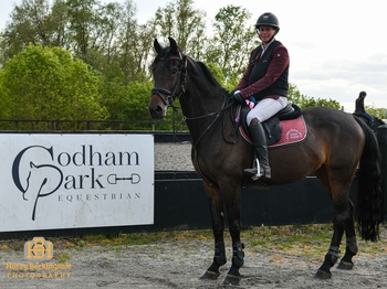 Emma-Jo Slater Dominates Summer NAF Silver League Qualifier at Codham Park 